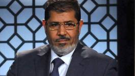 Mohamed Morsi, le président égyptien déchu, est condamné à 4 jours de prison