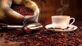 Alimentaires: le café bondit, le cacao se stabilise et le sucre rééquilibre