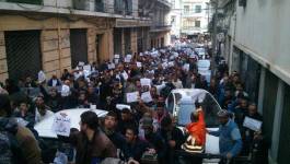 Manifestation à Alger pour fustiger les caricatures de Charlie Hebdo