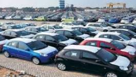 Le gouvernement recule devant les importateurs de voitures