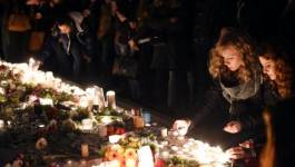 Attentats de Paris: ultime hommage aux deux victimes algériennes