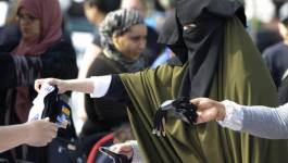 "Voile islamique" : tenue de combat et … gilet pare-balle