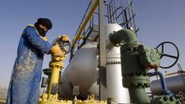 Le prix du pétrole remonte timidement après les affrontements en Libye