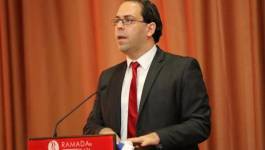 Limogeage de deux ministres vivement contestés en Tunisie