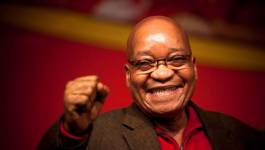 Le président sud-africain Jacob Zuma survit à une motion de défiance