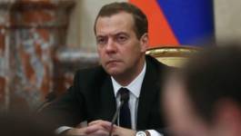 Le Premier ministre russe Dmitri Medvedev à Alger le 10 octobre