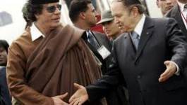 Bouteflika semble avoir lâché Khaddafi