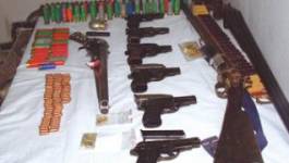 Comment se nourrit le terrorisme : 32 policiers arrêtés dans l’affaire de disparition de 35 armes