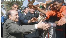 Bouteflika et les tentations Gaulliennes   Par Larbi  Chelabi