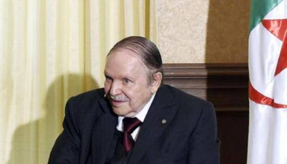 Paniqué, le régime de Bouteflika ameute les troupes