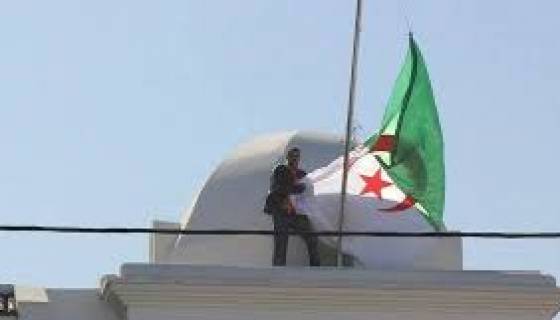 Algérie-Maroc : une affaire de drapeau !