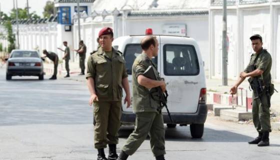 Deux soldats tués et 4 blessés dans des affrontements avec des jihadistes en Tunisie