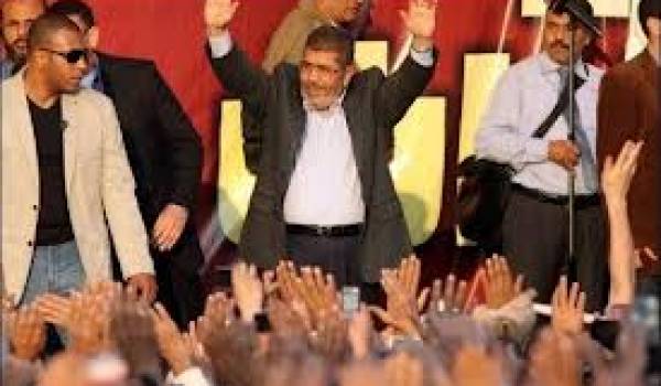 Morsi a déclenché la foudre des juges.