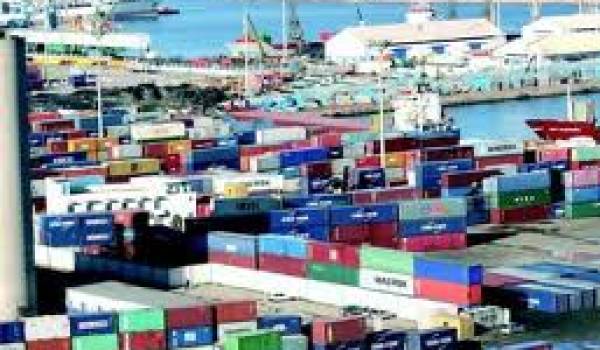 Les importations atteignent 5,05 milliards de dollars.