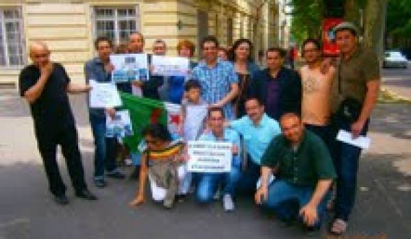 Rassemblement à Paris et à Alger pour le droit à la santé pour tous