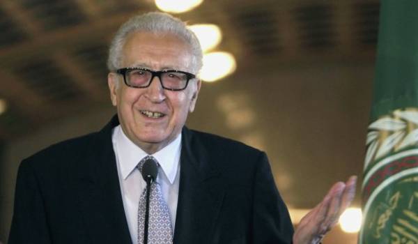 Syrie: Brahimi lundi à Damas pour préparer Genève 2