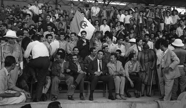 Depuis 1962 et le duo Ben Bella-Boumediene, l'Algérie vit au rythme du coup d'Etat permanent.