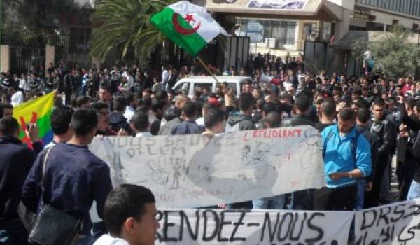 Un rassemblement se tiendra jeudi devant l'université de Tizi Ouzou pour dire non au 4e mandat.