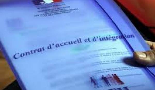 Le regroupement familial est, donc, le seul moyen légal qui permet le rapprochement des familles étrangères en France. 