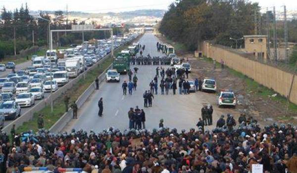 Les patriotes sur la route nationale lundi.