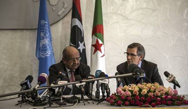 Abdelkader Messahel et Bernardino Leon à Alger.