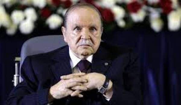 Même impotent, la France veut que Bouteflika garde le pouvoir.