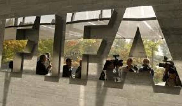 De nombreux scandales éclaboussent la FIFA.