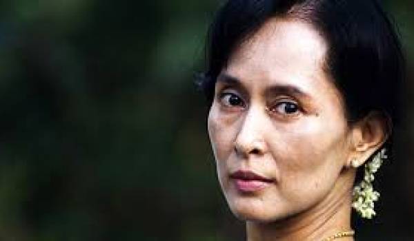 Aung San Suu Kyi se tait sur la répression que subissent les Rohingyas.