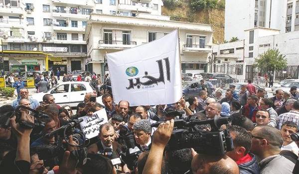 L'affaire El Khabar renseigne sur la mainmise du pouvoir sur les médias. Photo Billel Zehani/ Liberté.