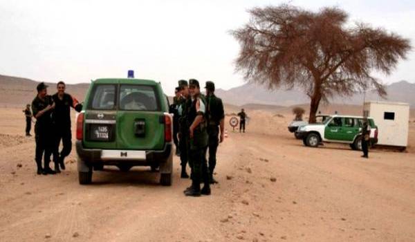 Quatre terroristes se sont rendus aux services de sécurité dans le sud algérien.