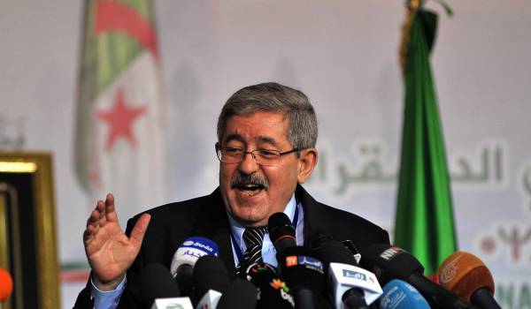 Ahmed Ouyahia, très flatteur envers le président.