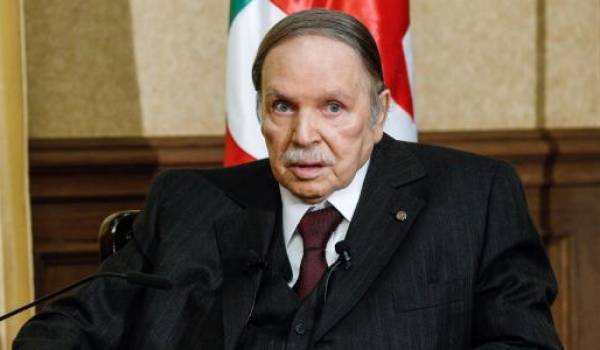 Bouteflika et ses conseillers ont manifestement choisi la solution de facilité, celle de la planche à billets.