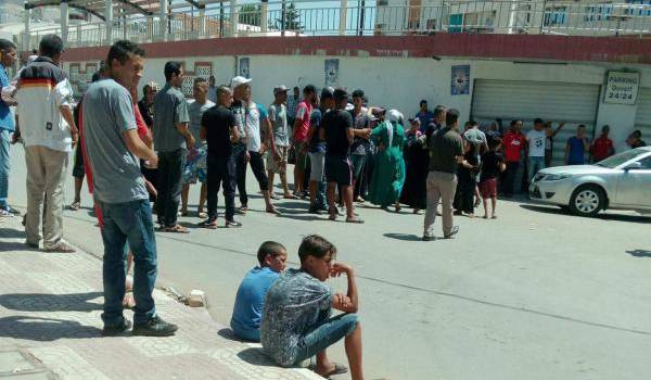 Rassemblement des demandeurs de logement devant la daïra de Tiaret