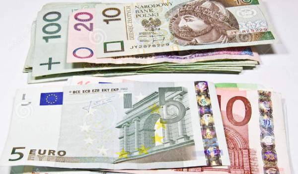Le zloty et l'euro se maintiennent malgré les différences politiques